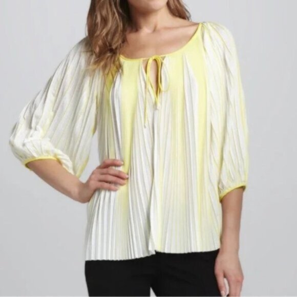 Diane von Furstenberg * Yellow Pleated Peasant 'Keoni' Top Blouse EUC Sz 12 - Picture 3 of 14
